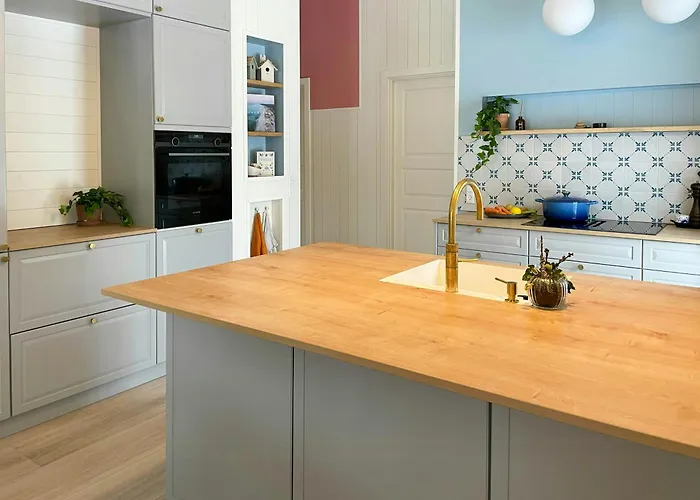 Modern At Tinkerup ジルレジェ